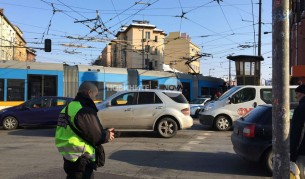 Жена загина на Петте кьошета, огромно задръстване