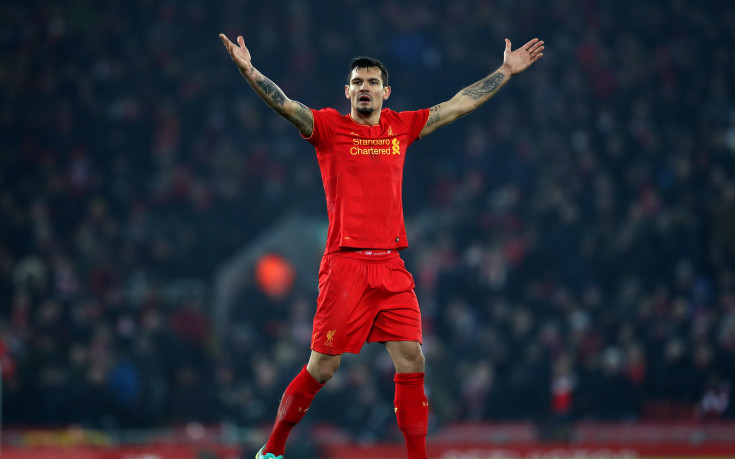 Ловрен се завърна на терена, Клоп и Джерард го гледат