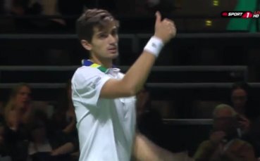 Изненада още в първия мач на турнира в Ротердам