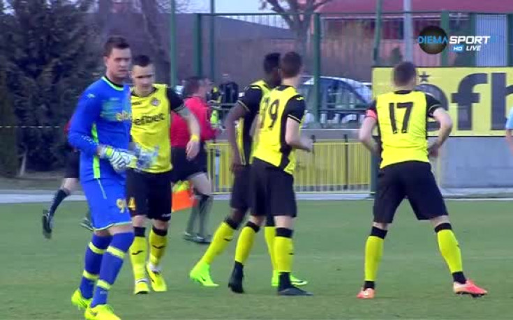 Ботев и Дунав започват битката на 