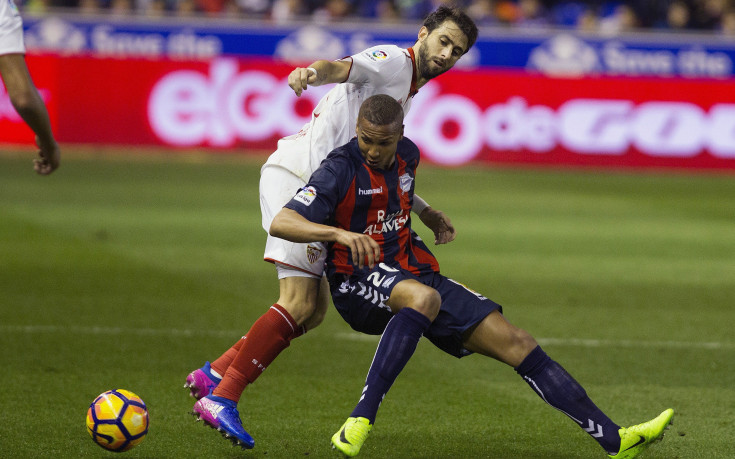 Алавес прекъсна победна серия на Севиля