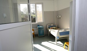 Отцепиха Александровска болница заради гранати