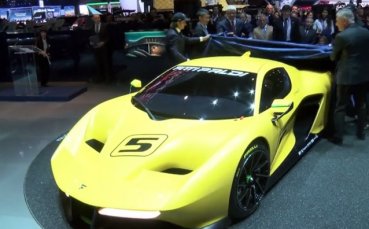 Суперавтомобилът Fittipaldi EF7 обръща представите за красота