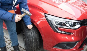 Bridgestone представи гумата DriveGuard
