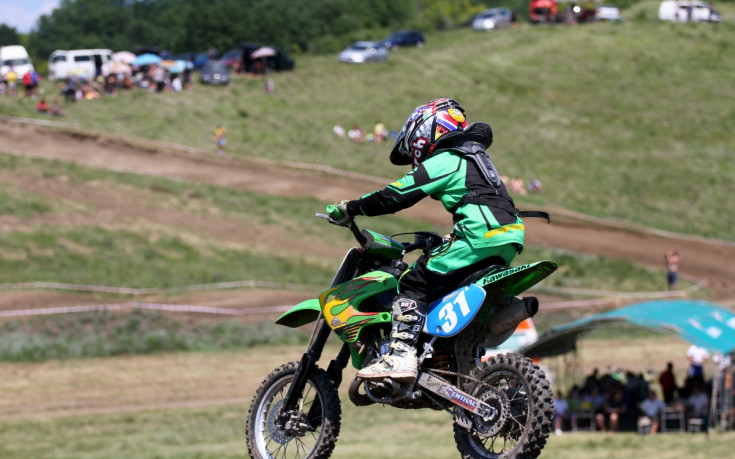 Българи ще атакуват челните места на Европейското по мотокрос