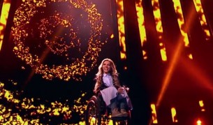 Самойлова е изнесла нерегламентиран концерт в Крим през 2015 година.