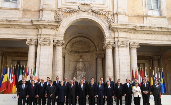 ЕС лидери в Рим