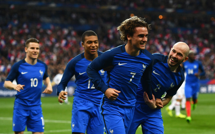 Френските звезди не се кефят на видео реферите