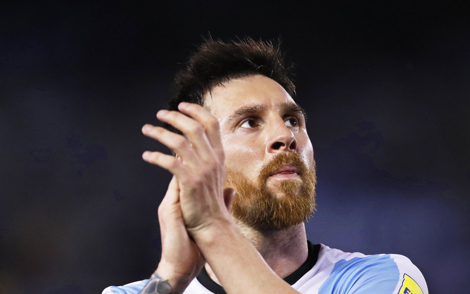 Аржентина поиска Меси да се извини на ФИФА