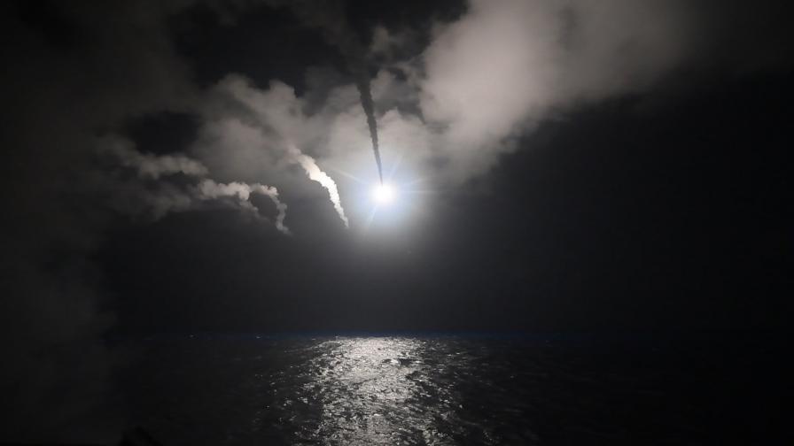 САЩ удариха Сирия с ракети. Русия отговори