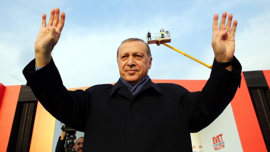 Ердоган превзема последните независими медии