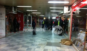 Полицейски оглед след стрелбата в подлеза на Плиска