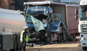 Нафтовоз, тир и кола затвориха Околовръстното