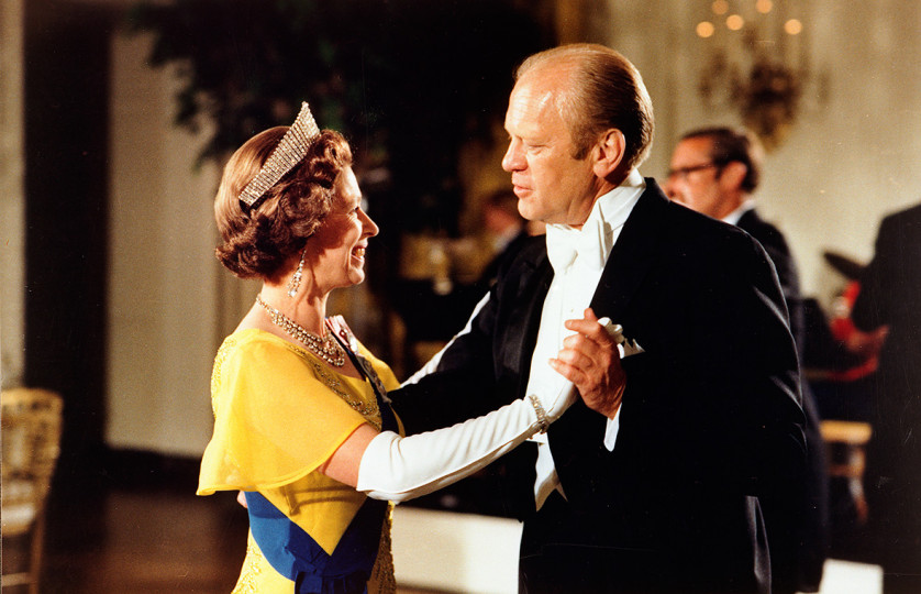 <p>1976 г. - Кралица Елизабет II и Джералд Форд</p>