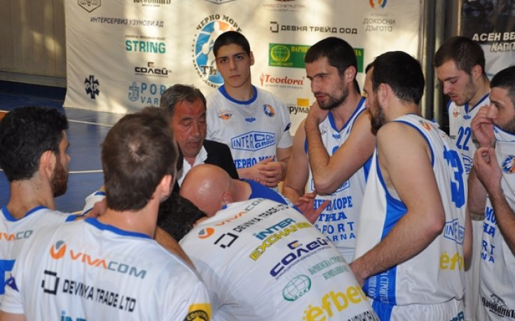 В Черно море загряват за четвъртфинала срещу Академик