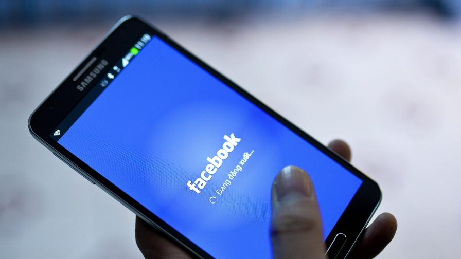 Facebook ще защитава голите снимки на потребителите