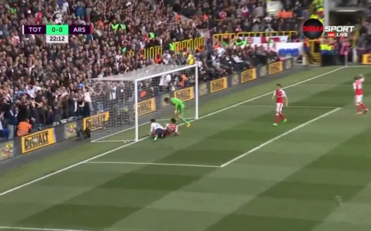 Тотнъм - Арсенал 0:0 /първо полувреме/
