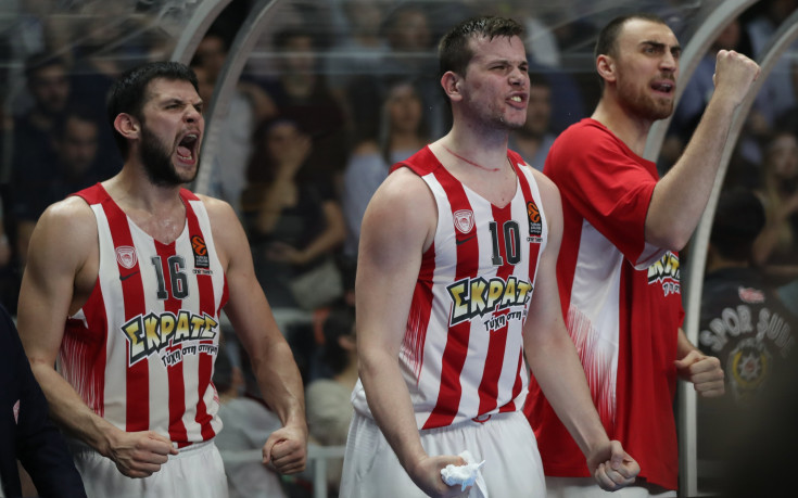 Олимпиакос допълни Финалната 4 в Евролигата