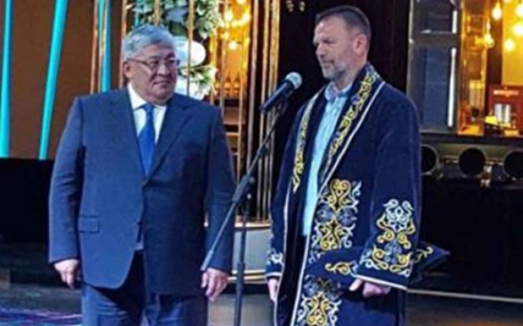 Губернаторски жребец за Стойчо Младенов