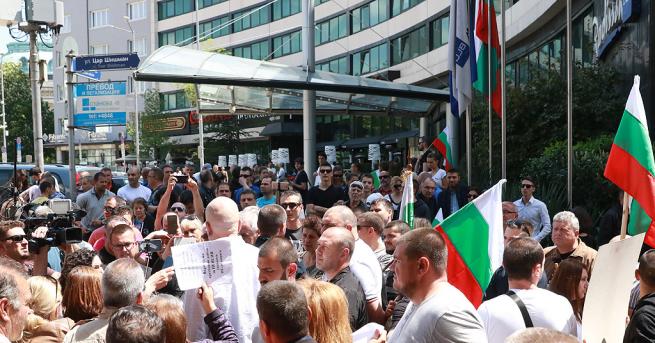 България Партията на Слави Трифонов ще иска намаляване на депутатите