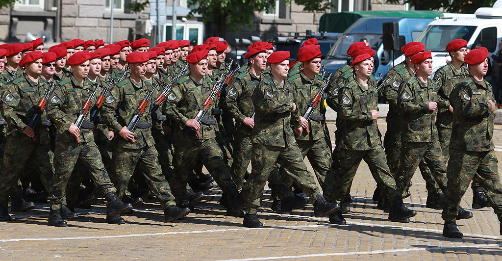 Военния парад в столицата по повод 6 май – Ден на храбростта и празник на българската армия.