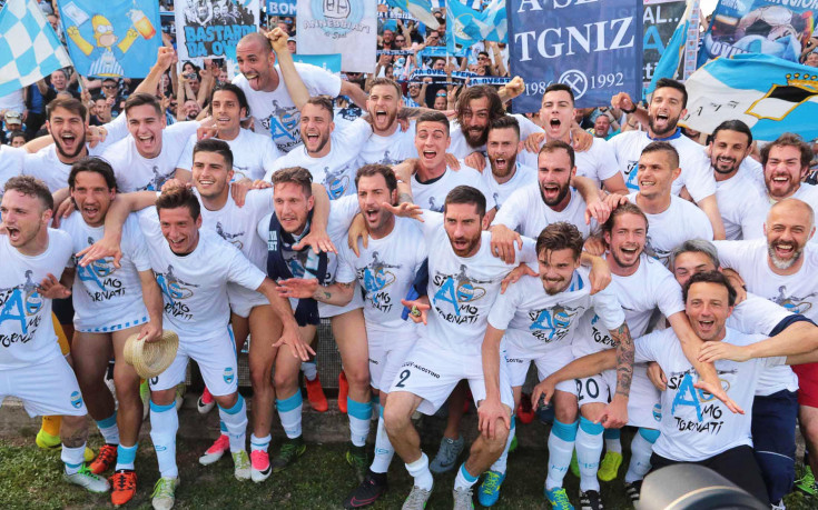 След 49 години чакане СПАЛ Ферара се завърна в Серия А