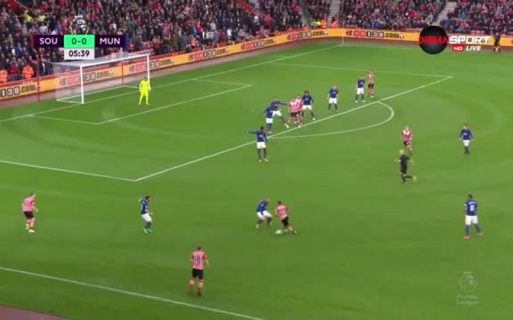 Саутхемптън изпорти дузпа срещу Юнайтед