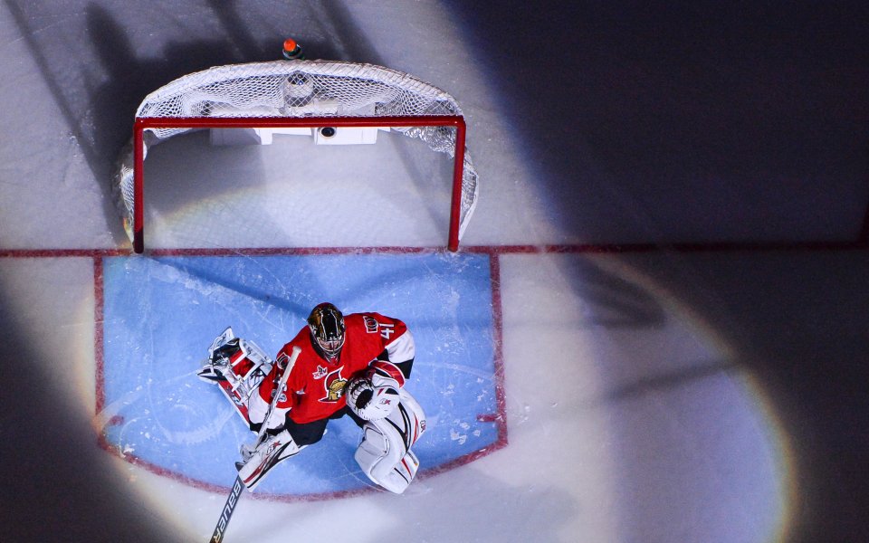 Шампионът в НХЛ изравни финалната серия на Изток