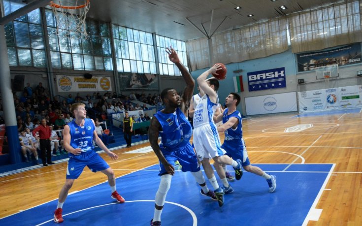 Рилски спортист нанесе седма загуба на Черно море