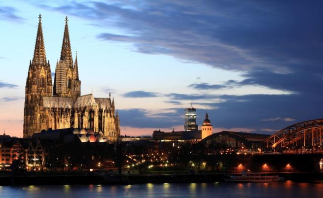 Нов арест след подозрение за терористична заплаха в Кьолнската катедрала