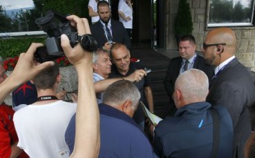 Аврам Грант: Когато можеш да помогнеш, трябва да го направиш