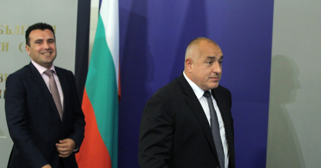 Посолствата на Съединените щати в България и Македония приветстват одобряването