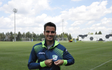 Матеус Леони преподписа с Берое