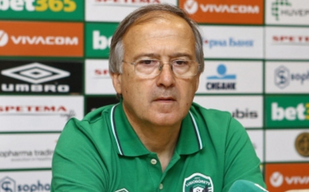 Футболният специалист Георги Дерменджиев е на път за Анталия, където