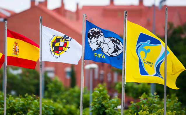 Световната федерация по футбол ФИФА може да изключи Испания от