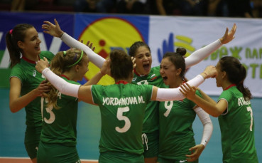 България във финалната четворка на Евроволей U16