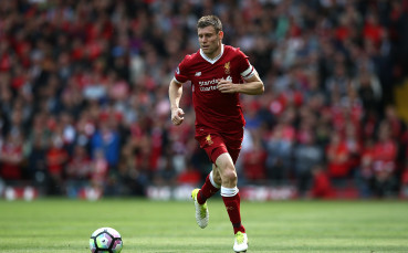 Милнър поднови тренировки с Ливърпул, двама остават извън строя