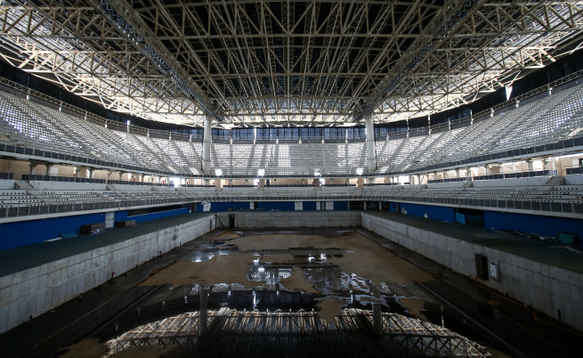  Така наподобяват оборудванията в Рио Да Жанейро единствено година след Олимпиадата в града 