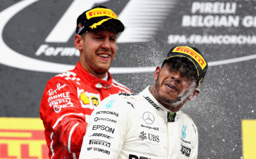 „Дребните“ детайли в спора между Хамилтън и Фетел