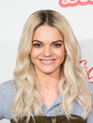  Луиза Джонсън 