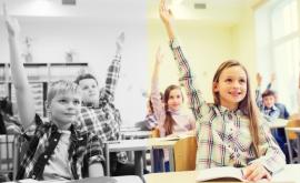  Иновативен план на възпитаници от Русе взема решение казуса с тежките раници в учебно заведение 