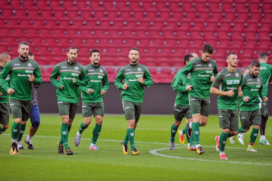 Българите тренират с настроение преди мача с Холандия1