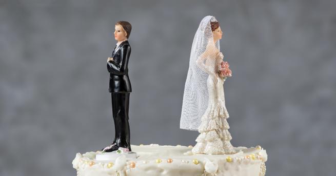 Най много молби за разводи в шведските съдилища постъпват през септември когато