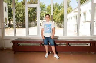  Валентин Петров 