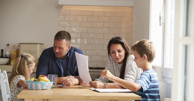 Лятото свърши и от първия учебен ден върху децата ни