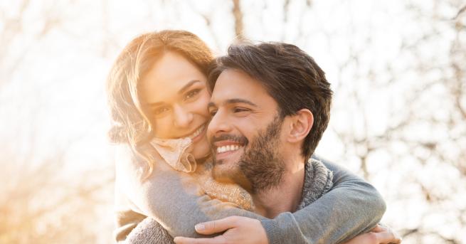 Внимание безкрайно доказване на любов и възхищение или просто тих