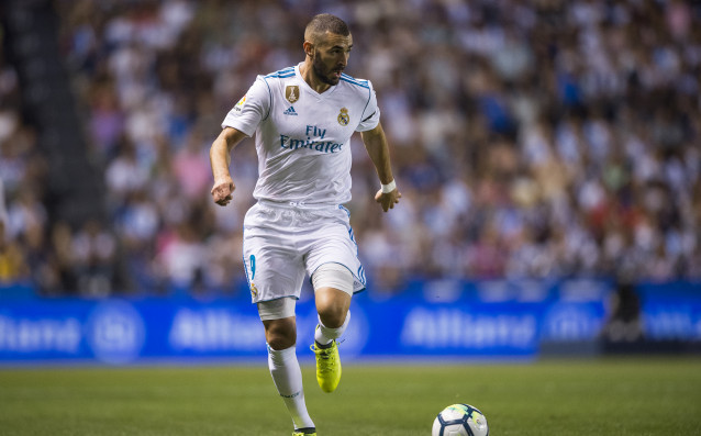 Френският футболист Карим Бензема поднови своя договор с Реал Мадрид