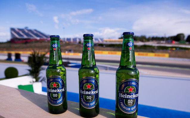 Малайзия плажове тропически климат луксът на Куала Лумпур и hellip