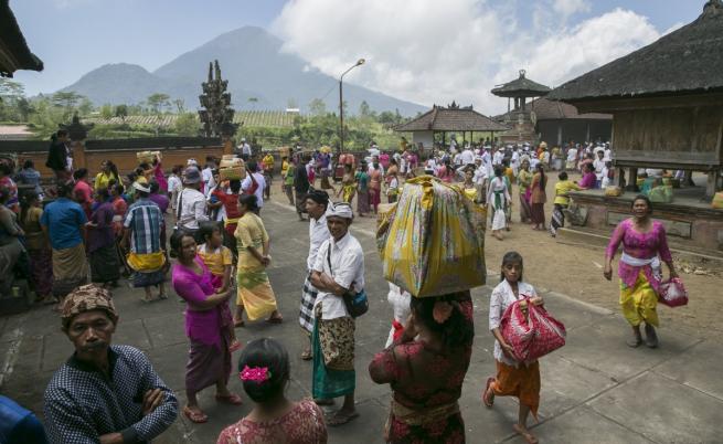  Евакуация на о-в Бали 