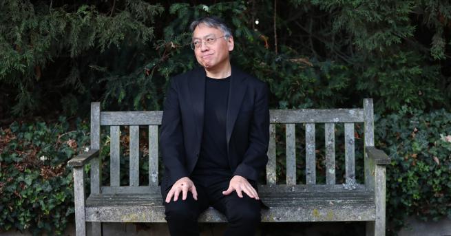 Британският писател от японски произход Кадзуо Ишигуро е тазгодишният носител